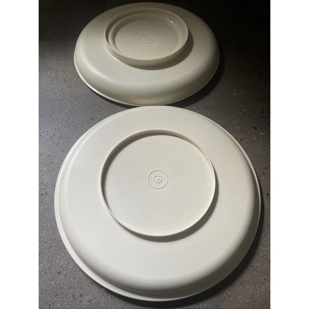 Vintage Tupperware Serve It All  Pedestal Plate Chip & Dip Cake Plate 1532-4